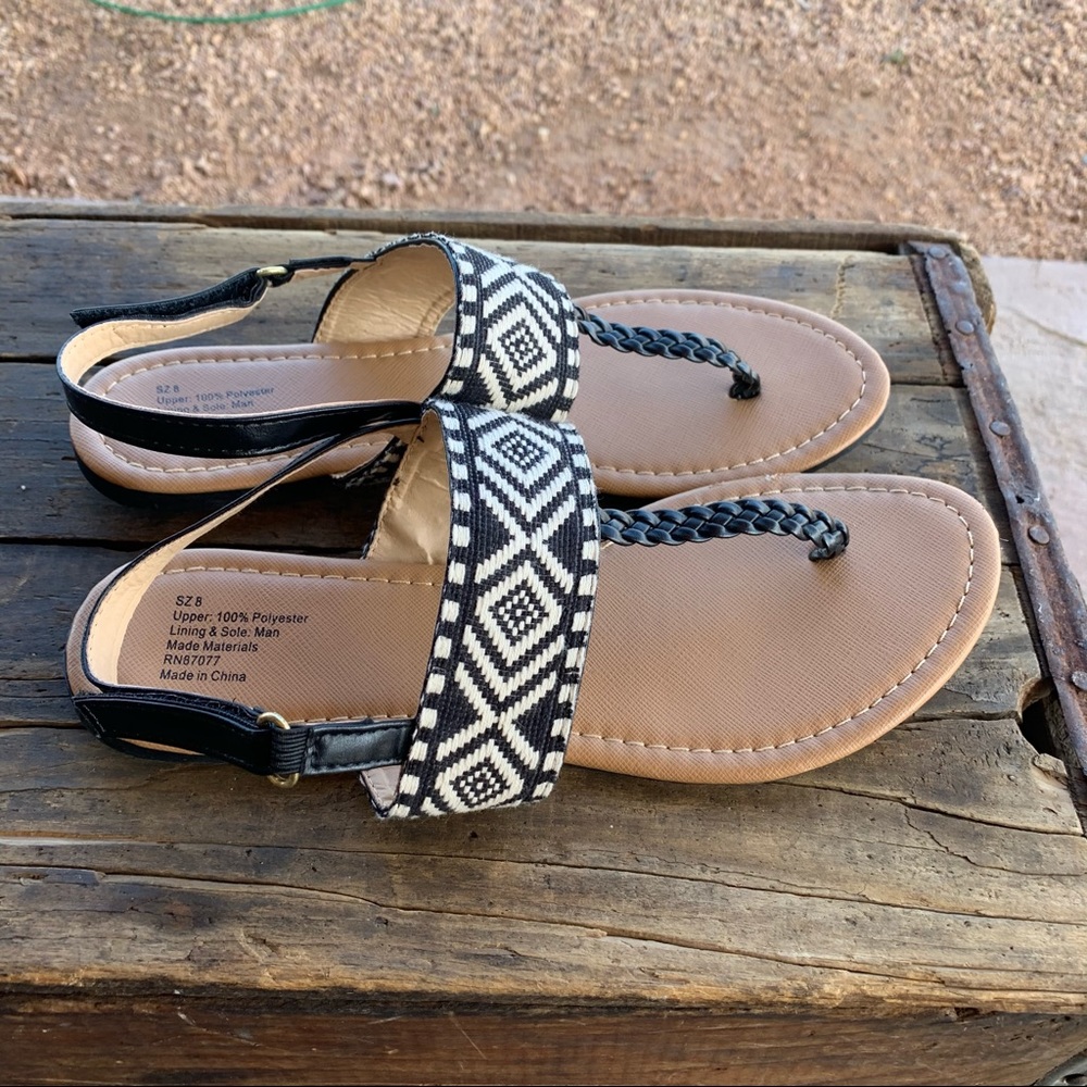 Aztec Print sandals - Picture 5 of 7